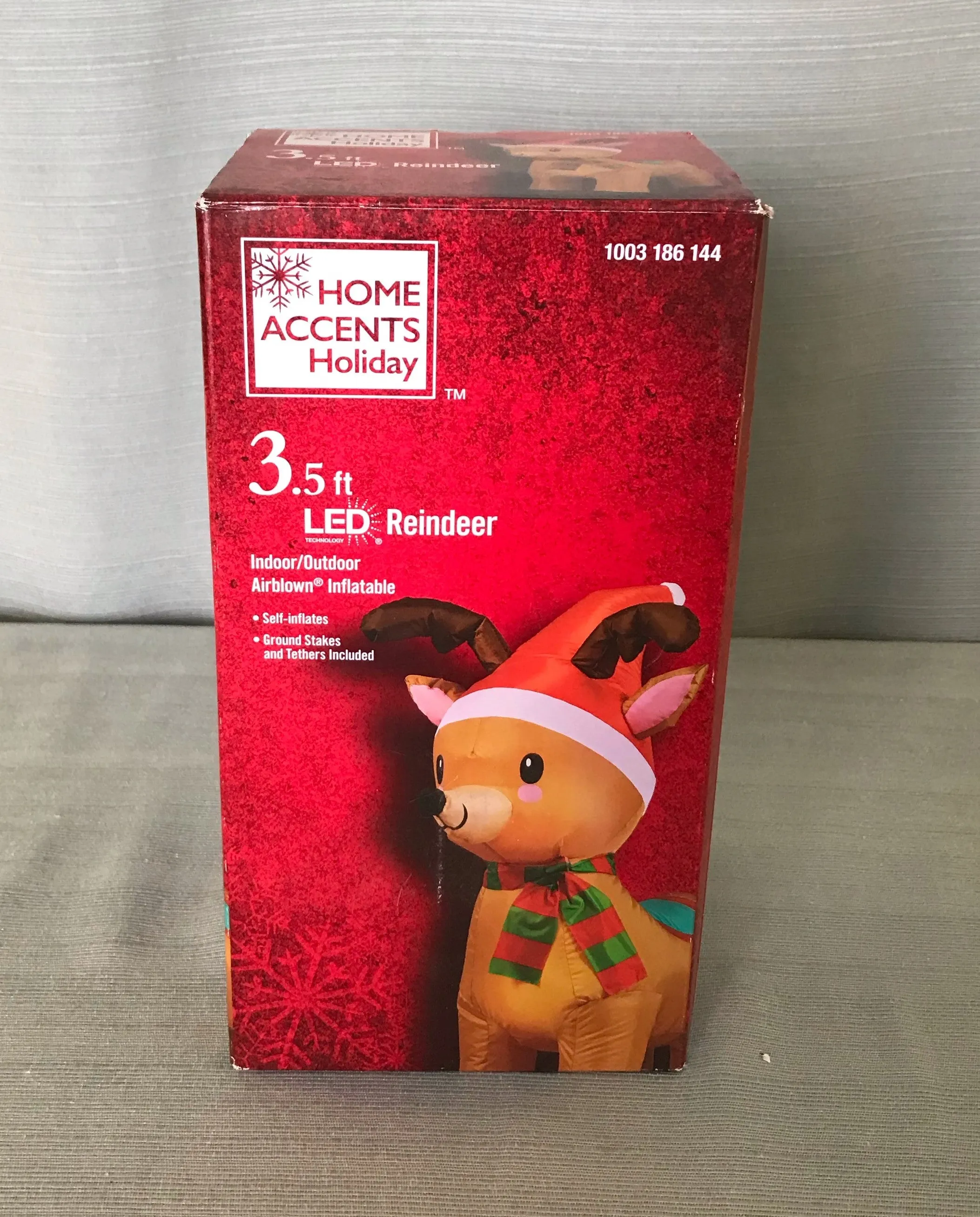 3.5 ft. LED Christmas Reindeer Inflatable - Like New!