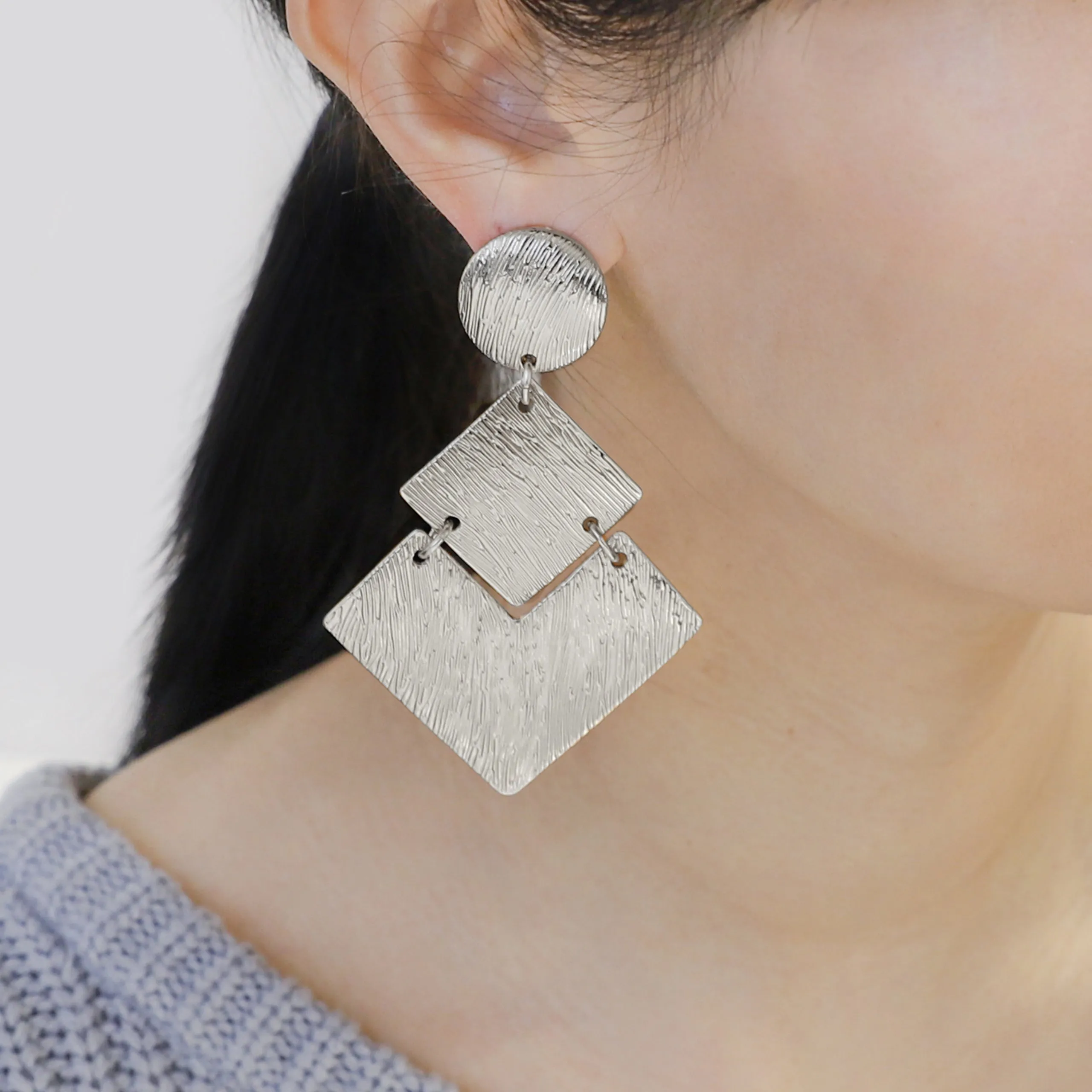 Alice 3-Tier Geometric Clip-on Earrings