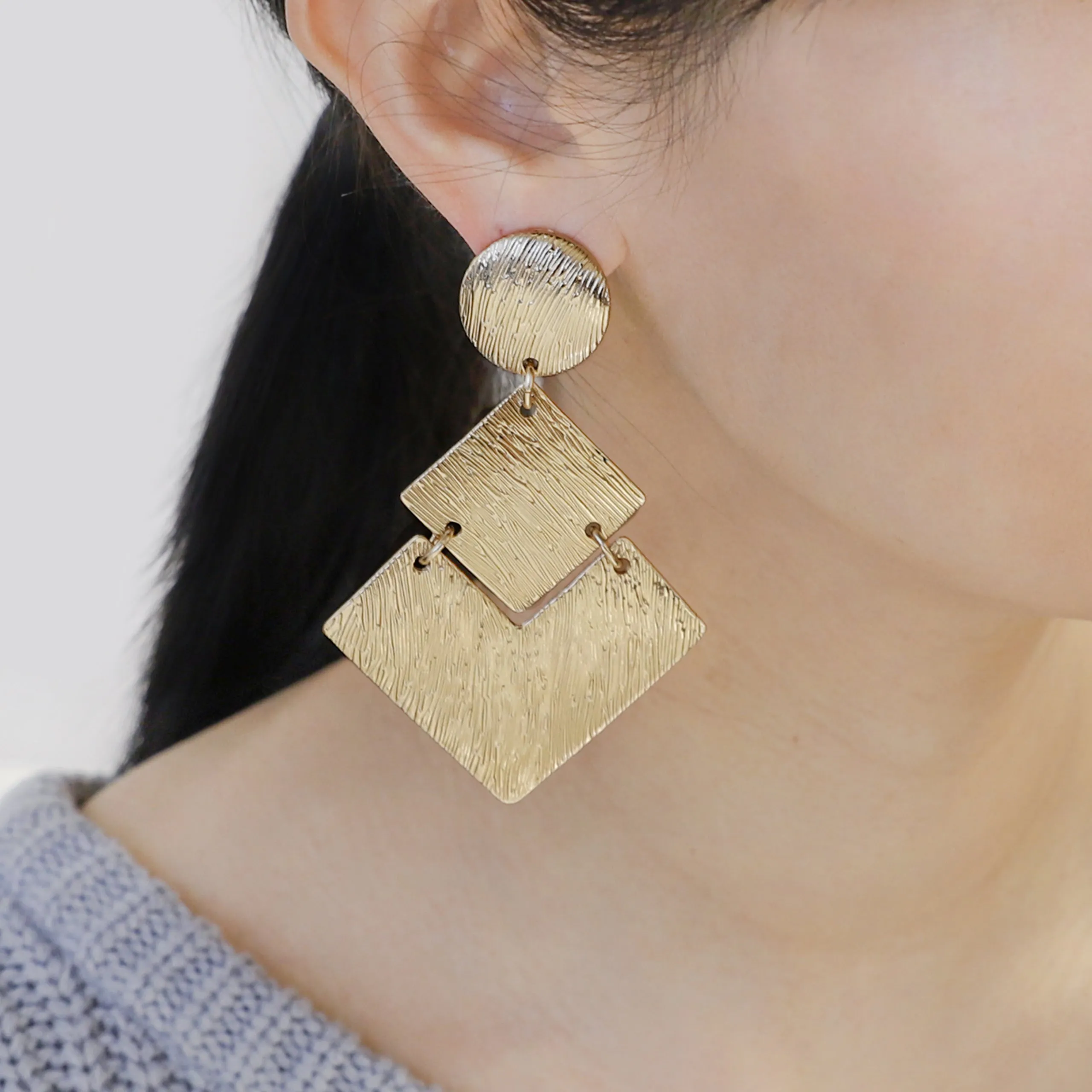 Alice 3-Tier Geometric Clip-on Earrings