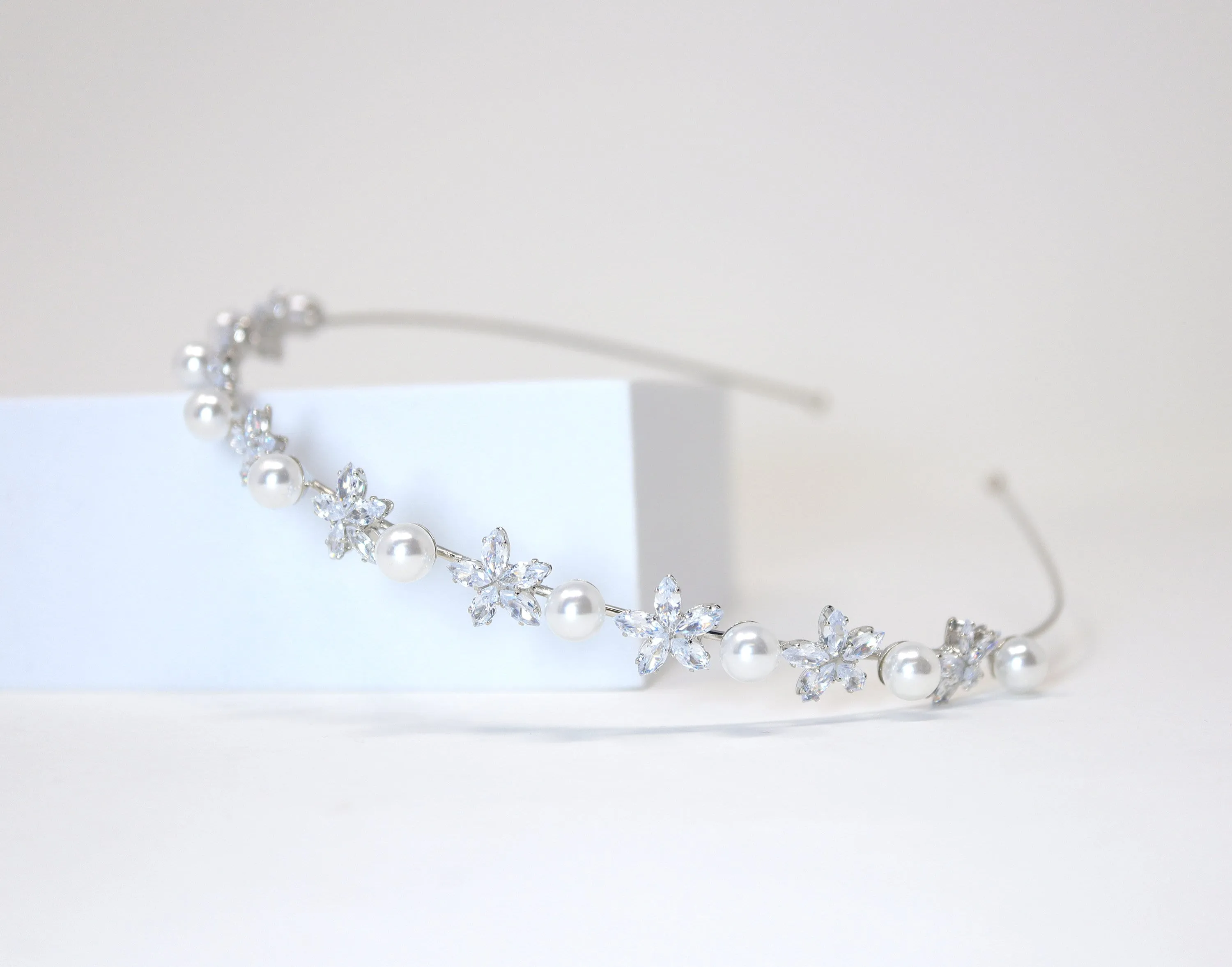 CZ Dainty Floral Pearl Hair Vine Headband, Bridal Hair Vine, Delicate Headband, Hair accessories.