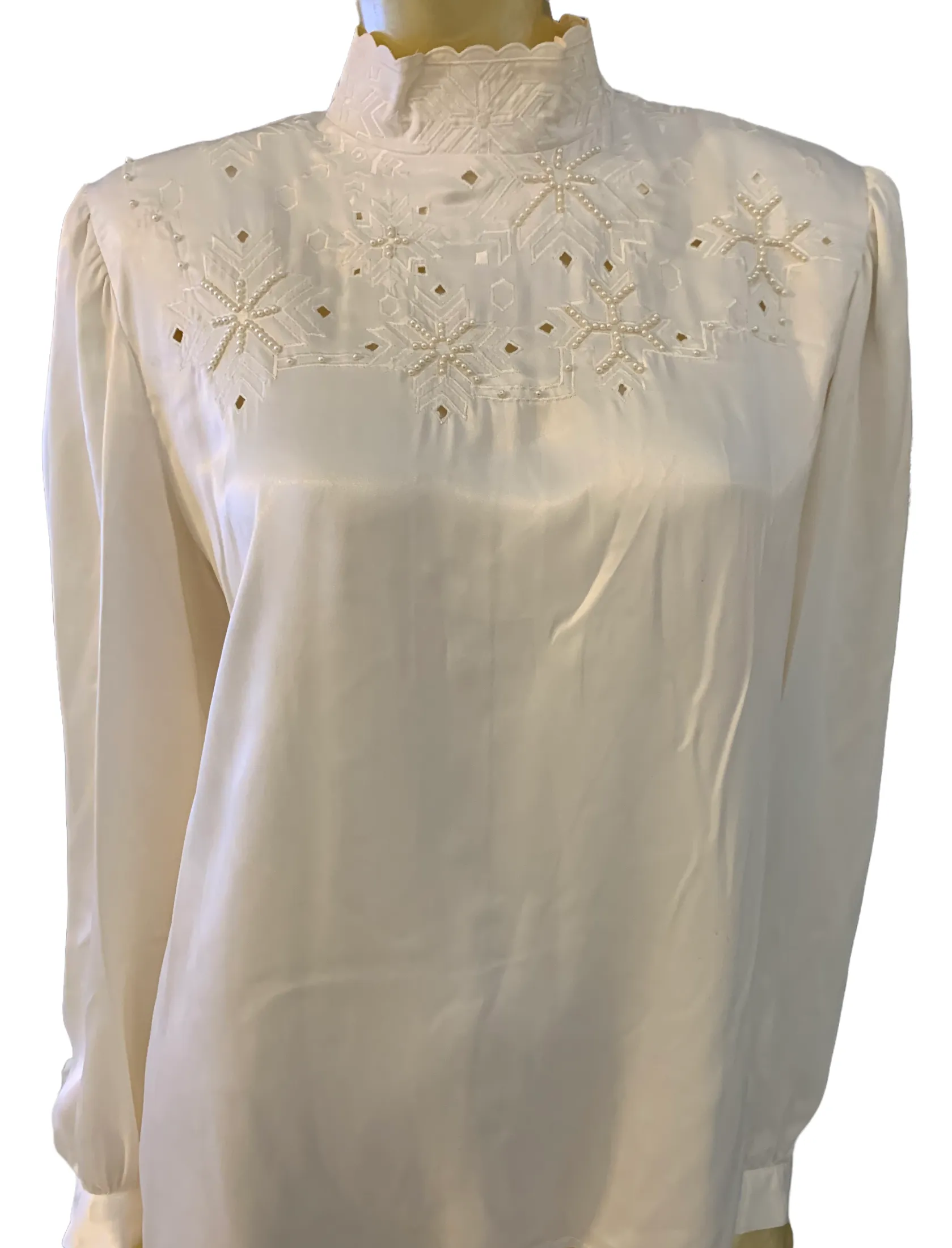 Long sleeve high neck snowflake pattern blouse