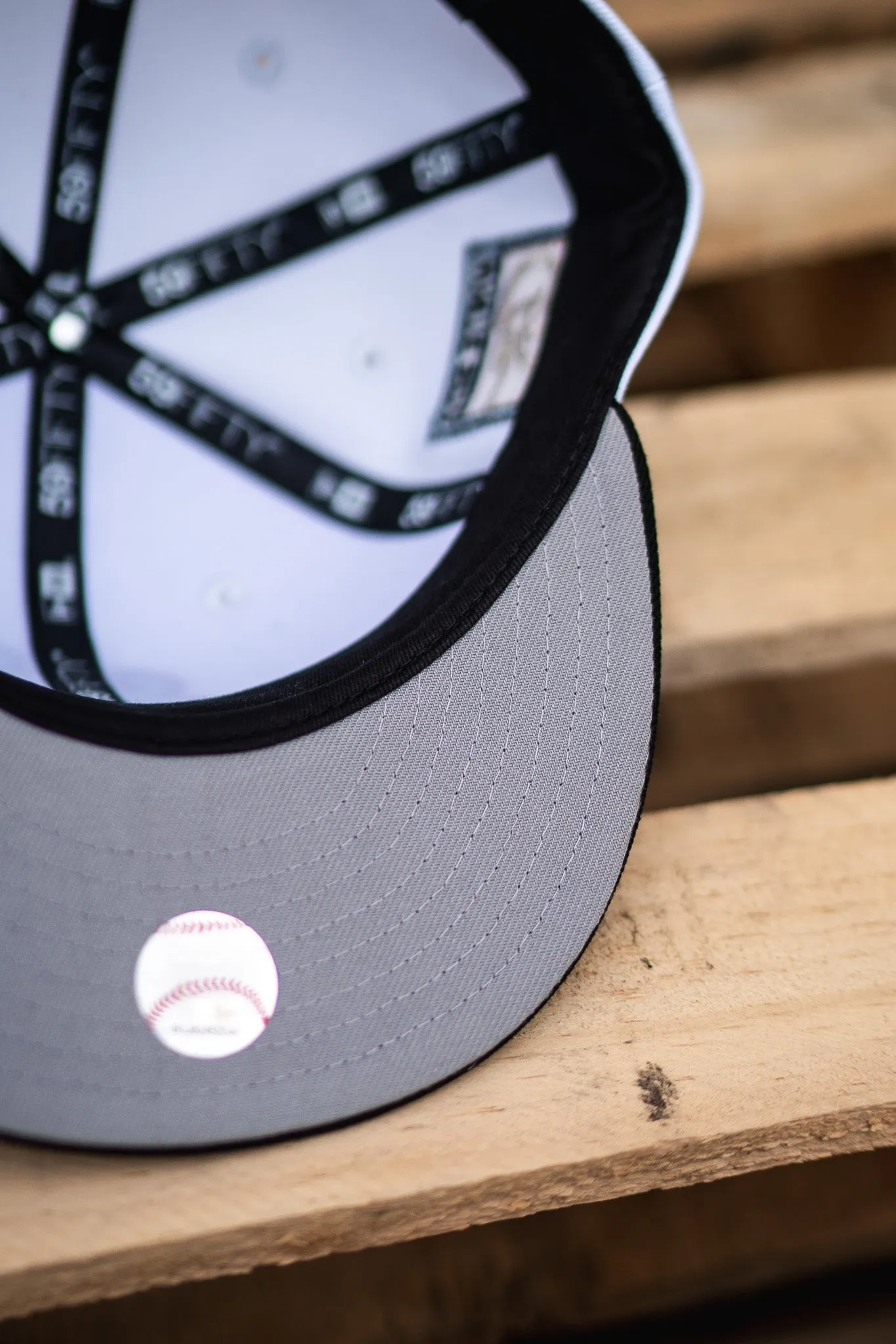 New Era Chicago White Sox 95th Anniversary Grey UV (White/Black)