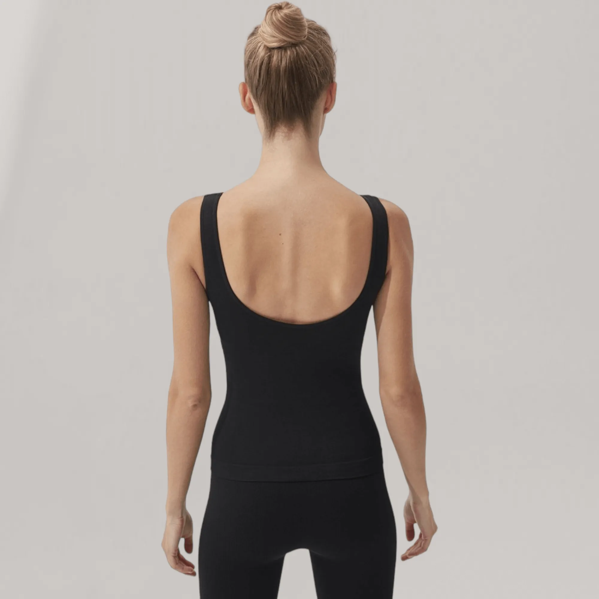 Seamless Yoga Tank Top - Black | Women's